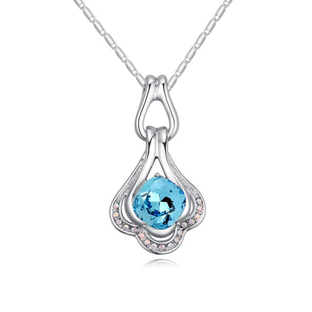 Picture of Austrian Crystal Necklace - Bright Star