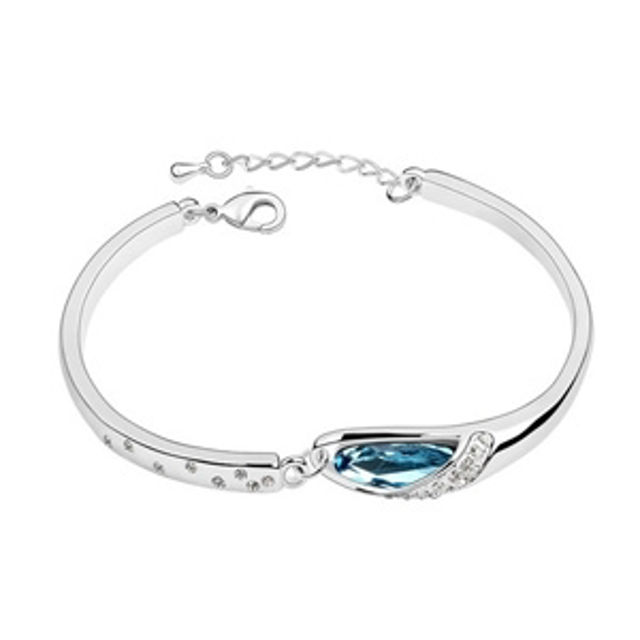 Picture of Austrian crystal bracelet - glass shoes