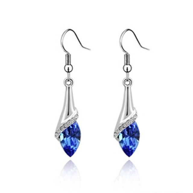 Picture of Shine Point Swarovski Elements Crystal Earrings