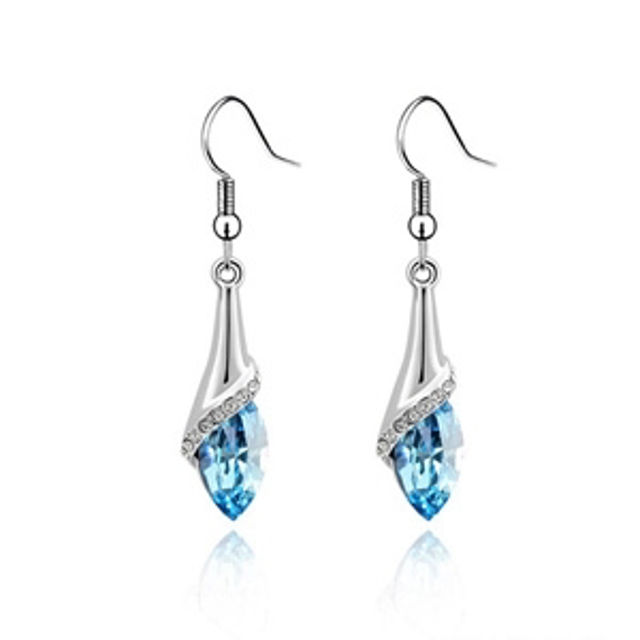 Picture of Shine Point Swarovski Elements Crystal Earrings