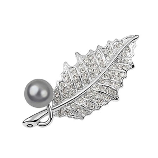 Picture of Leaf Swarovski Elements Pearl Brooch