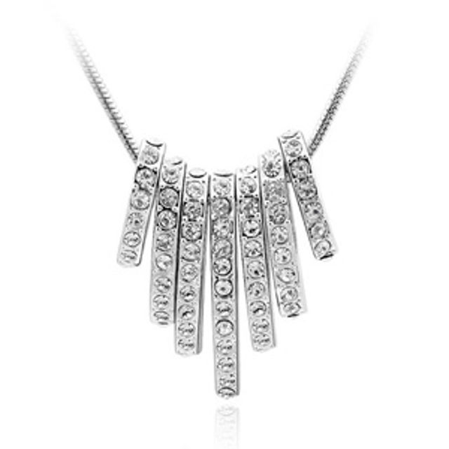 Picture of Seven Pendants Crystal Necklace