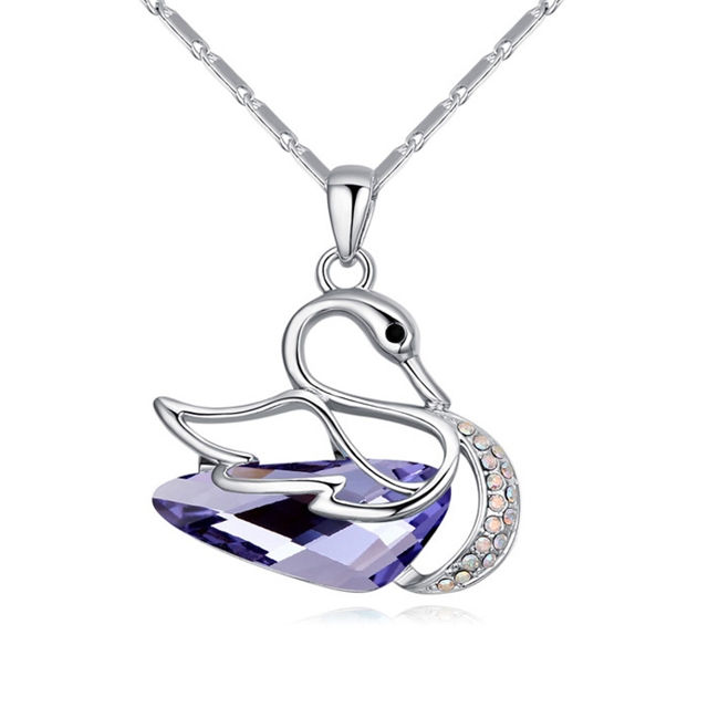 Picture of Fantasy Swan  Crystal Necklace