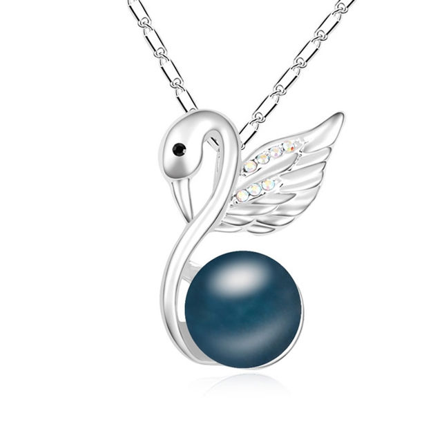 Picture of Contemplative Swan Pearl Necklace