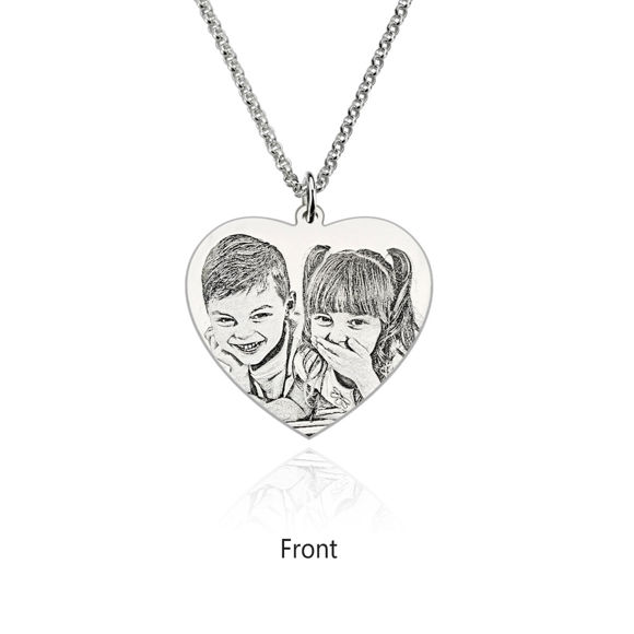 Imagen de Collar colgante con foto de corazón grabado en plata de ley 925