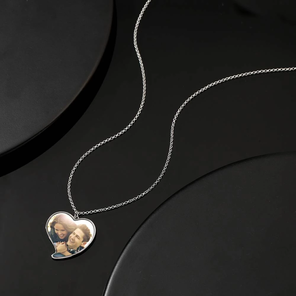 Bild von Gravierte Herzanhänger Foto Halskette Silber 