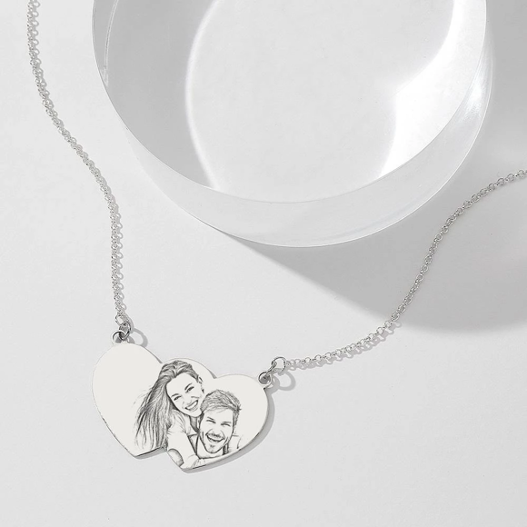 Imagen de Collar con etiqueta grabada con foto de corazón a corazón personalizado en plata de ley 925 
