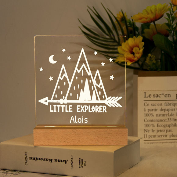 Image de Veilleuse de montagne Little Explorer - Personnalisée avec le nom de votre enfant