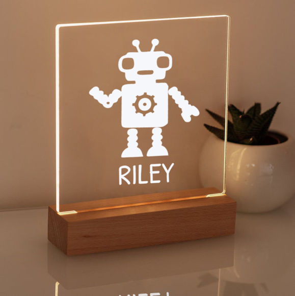 Imagen de Luz de noche robot: personalízala con el nombre de tu hijo