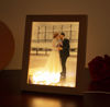 Imagen de Lámpara de noche de madera personalizada colorida con marco de fotos LED con tu hermosa foto