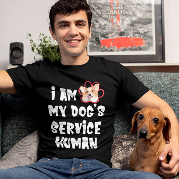 Imagen de Soy la camiseta de los amantes de las mascotas humanas del servicio de perros