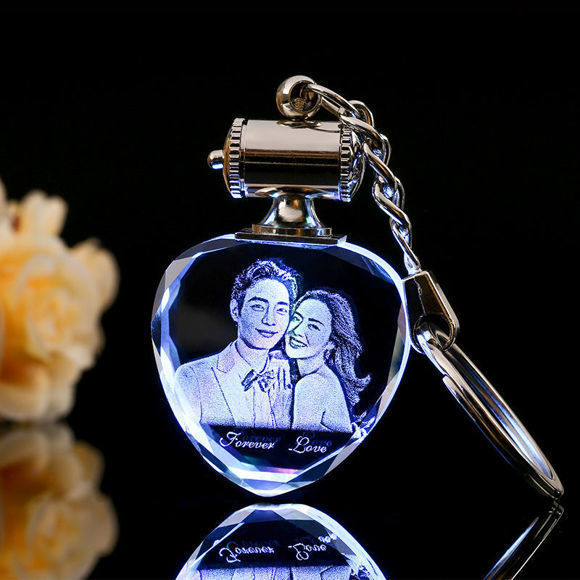 Imagen de Llavero de cristal láser 3D con foto personalizada: Llavero en forma de corazón - Llavero de cristal láser con foto personalizada