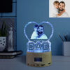 Image de Cadeau de cristal laser 2D pour papa avec base lumineuse de boîte à musique Bluetooth - Boîte à musique photo comme cadeaux uniques
