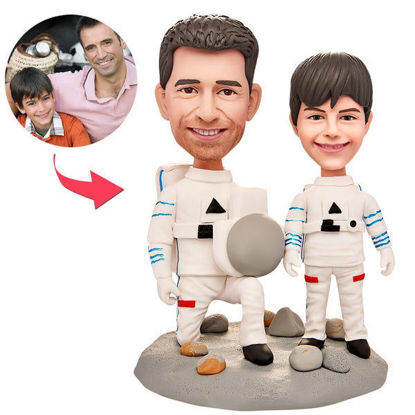 Image de Figurines personnalisées : Figurines astronaute père et fils | Bobbleheads personnalisés pour quelqu'un de spécial comme idée cadeau unique