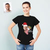 Imagen de Camisa familiar navideña para mujer con rostro personalizado con medias y regalos navideños