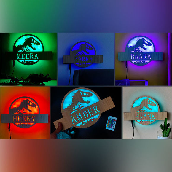 Bild von Personalisiertes Nachtlicht für Wanddekoration – benutzerdefiniertes Holzgravur-Namensnachtlicht – Jurassic Park