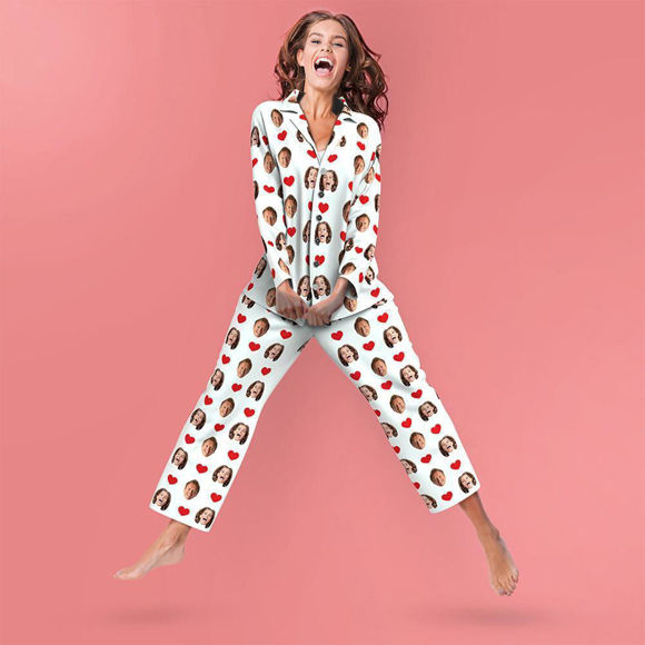 Image de Pyjama complet coloré d'amour personnalisé - Pyjama unisexe avec copie de visage personnalisé - Meilleur cadeau pour la famille, un ami