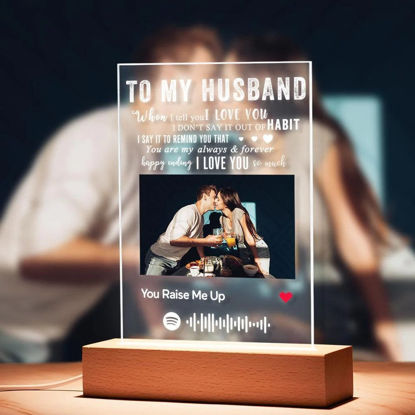 Bild von Personalisiertes Foto-Nachtlicht mit scannbarer Acryl-Song-Plakette Personalisiertes Song-Album-Cover Nachtlicht für Musikliebhaber Personalisiertes Geschenk für den besten Ehemann aller Zeiten