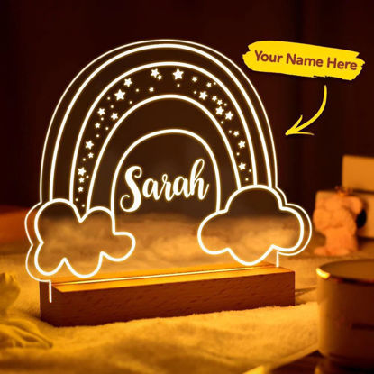Bild von Regenbogenwolken-Nachtlicht mit unregelmäßiger Form – personalisiert mit dem Namen Ihres Kindes