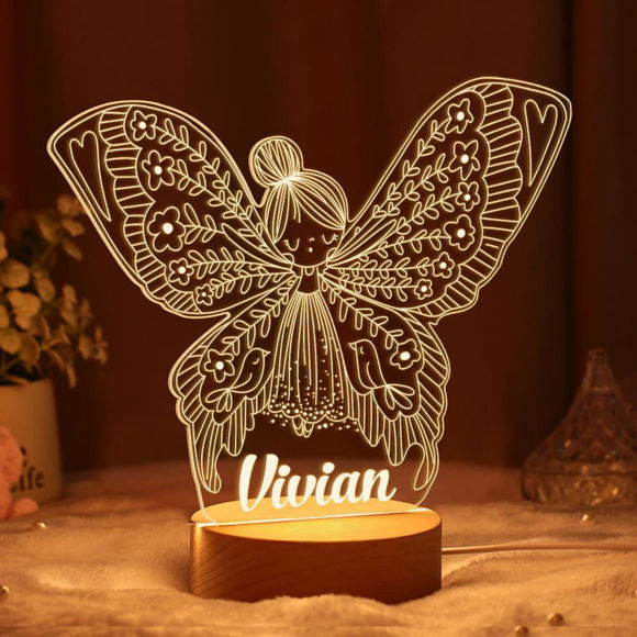 Imagen de Luz de noche de niña mariposa con forma irregular con base redonda - Personalízala con el nombre de tu hijo