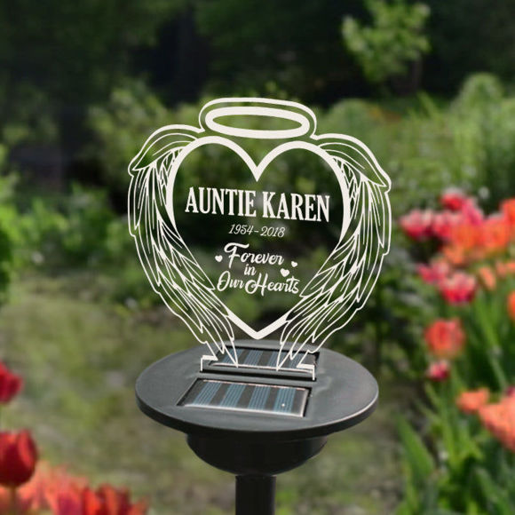 Imagen de Luz de noche solar personalizada - Alas - Luz solar de jardín para memorial