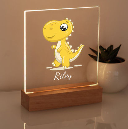 Afbeeldingen van Geel dinosaurusnachtlampje ｜ gepersonaliseerd met de naam van uw kind ｜ Beste cadeau-idee voor verjaardag, Thanksgiving, Kerstmis enz.