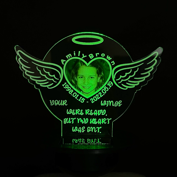 Imagen de Personalized Solar Night Light - Angel Wings - Garden Solar Light for Memorial
