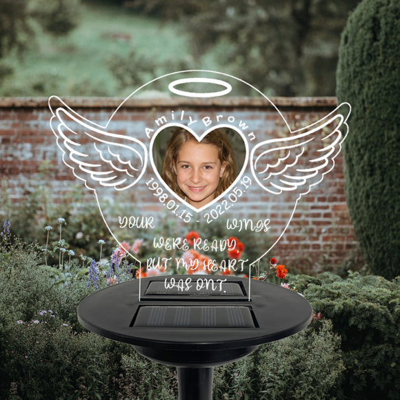 Image de Personalized Solar Night Light | Angel Wings | Customized Garden Solar Light for Memorial