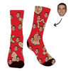 Bild von Rote Socken im Weihnachtsstil mit individuellem Gesichtsfoto – das beste Geschenk für Familie, Freunde und mehr.