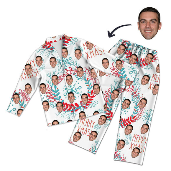 Image de Pyjama de style de Noël personnalisé – Ensemble de pyjama blanc à manches longues avec photo de visage personnalisée Style de Noël vert MERRY XMAS – Meilleur cadeau pour la famille et les amis