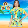 Bild von Benutzerdefiniertes Gesichtsfoto-Hawaii-Hemd – Benutzerdefiniertes Frauen-Gesichts-Hemd mit Allover-Print-Hawaii-Hemd – Beste Geschenke für Frauen – Buntes Muster – T-Shirts als Weihnachtsgeschenke