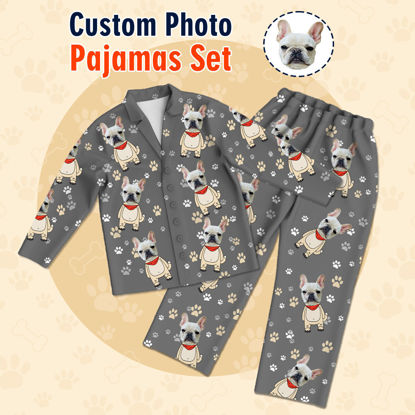 Bild von Maßgeschneiderte Pyjamas. Maßgeschneiderte Haustier-Pyjamas mit kreativem Foto. Maßgeschneiderte Freizeit-Pyjamas, komplettes Set