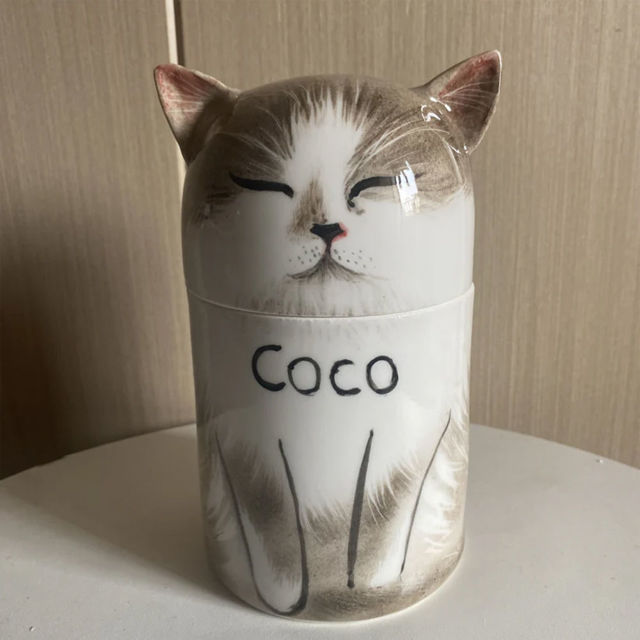 Picture of Custom Handmade Cat Ceramic Urn - Personalised Pet Urn - Pet Ornaments