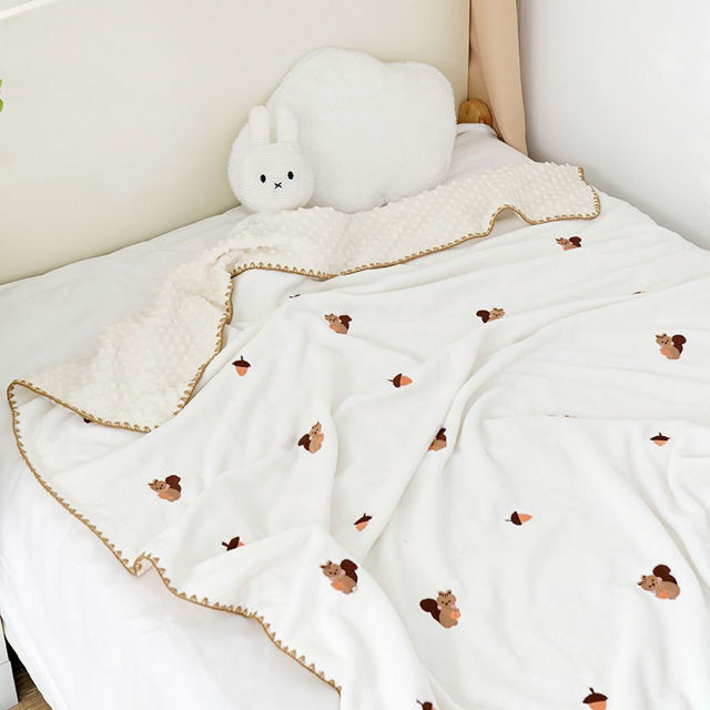 Picture of Custom Embroidered Bean Plush Milk Velvet Throw Blanket - Custom Bean Blanket Children's Blanket, Soft, Comfortable and Warm