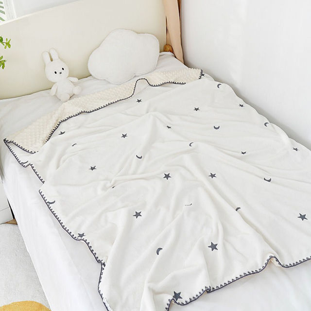 Picture of Custom Embroidered Bean Plush Milk Velvet Throw Blanket - Custom Bean Blanket Children's Blanket, Soft, Comfortable and Warm