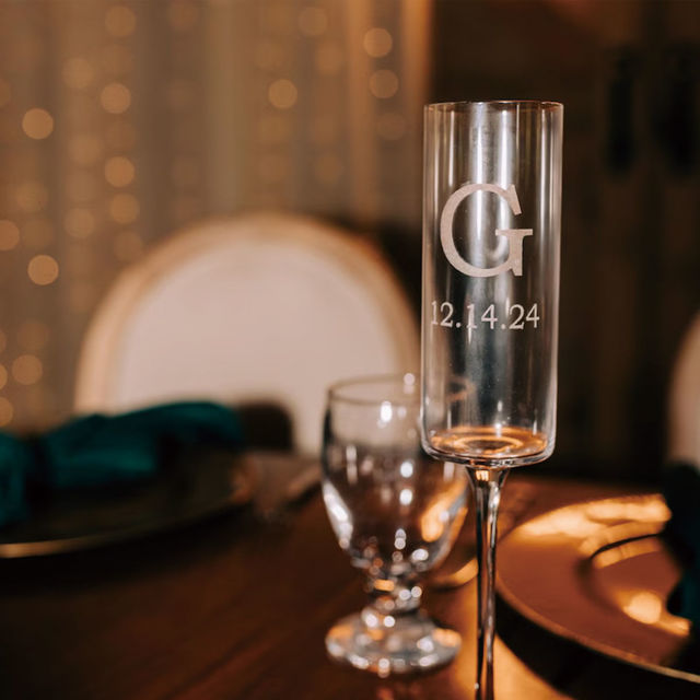 Picture of Modern Wedding Toasting Flutes - Bride Groom Wedding Flutes - Wedding Gifts