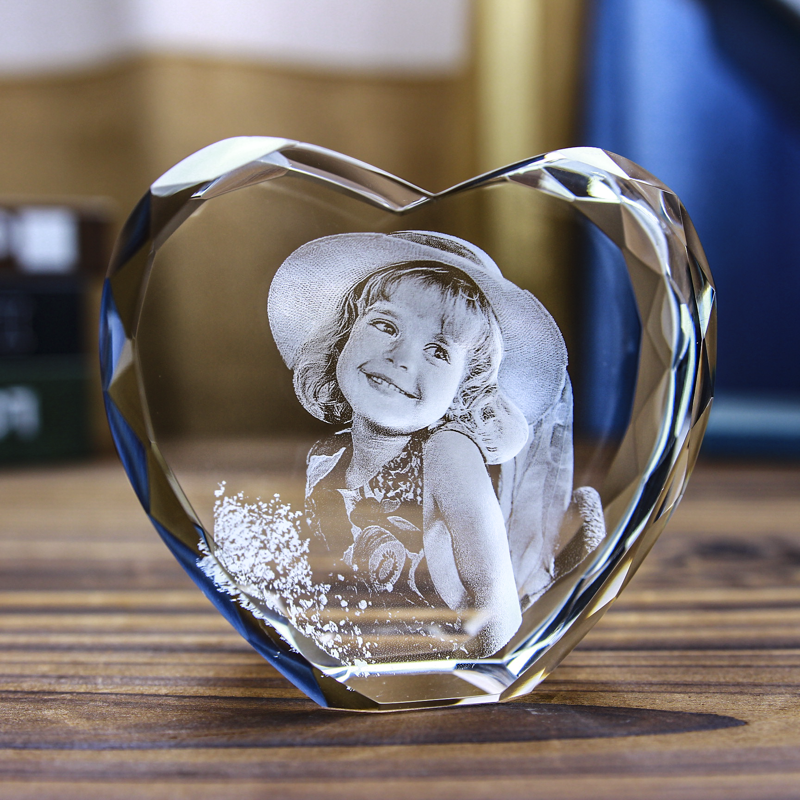 Picture of Custom 3D Crystal Photo in Heart