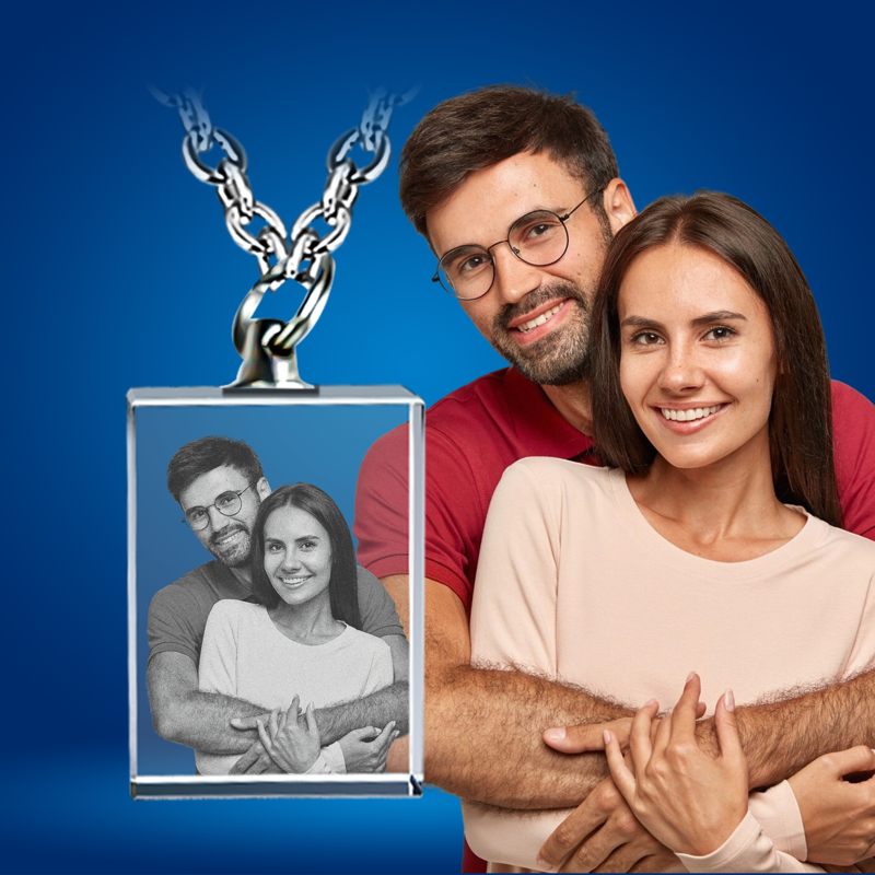 Picture of Personalized 2D or 3D Crystal Photo Necklace Gift in Rectangle