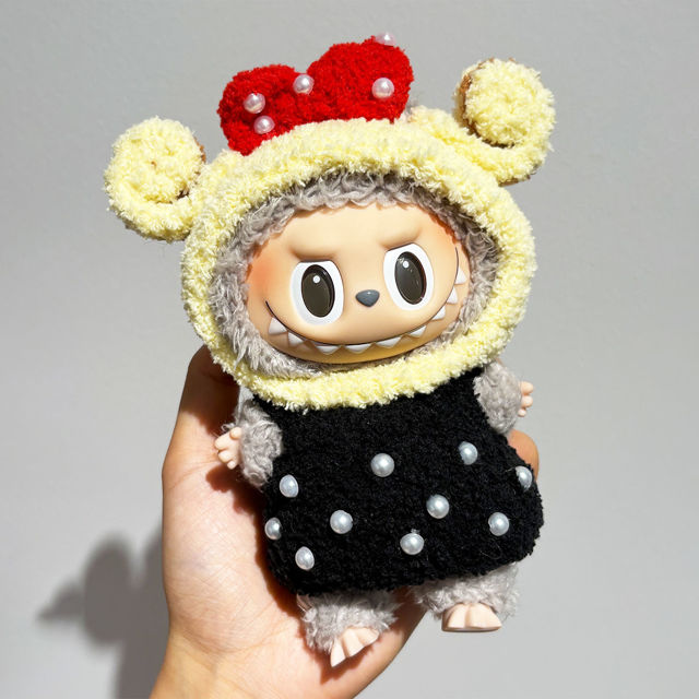 Picture of Handmade Knitted Set - Custom Labubu Clothing Sets - Doll Not Included