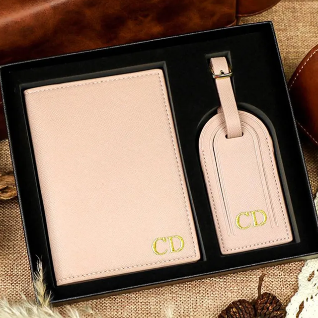 Picture of Personalized Passport Holder and Luggage Tag - Custom Passport Holder and Luggage Tag - Custom Travel Accessories - Gift Box