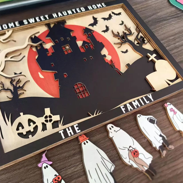 Picture of Custom Halloween Ghost Family Sign - Personalised Wooden Halloween Family Sign - Halloween Decor