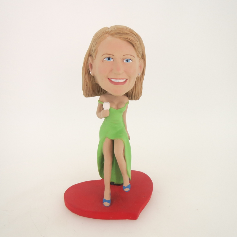 Picture of Custom Bobblehead Doll: Drinking Woman