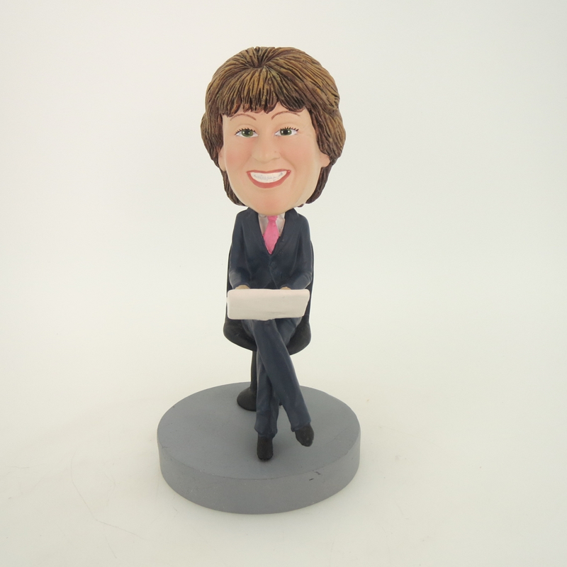 Picture of Custom Bobblehead Doll: Working Woman
