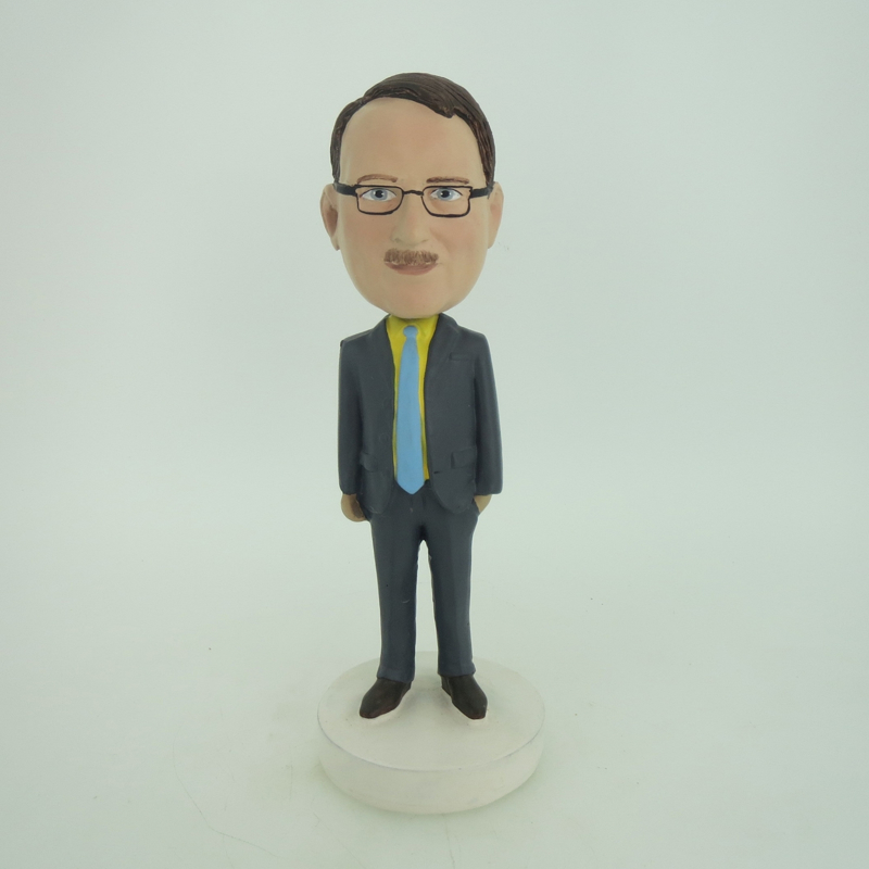 Picture of Custom Bobblehead Doll: Business Man With Formal Style