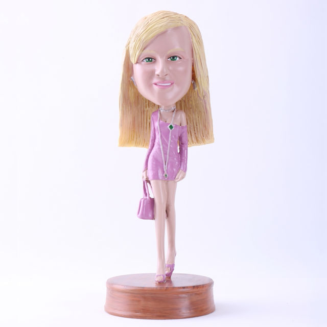 Picture of Custom Bobblehead Doll: Fashion Girl with Tote Bag