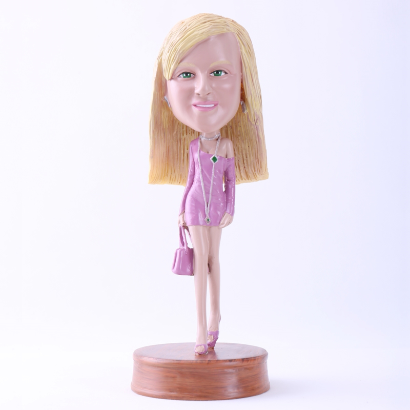 Picture of Custom Bobblehead Doll: Fashion Girl with Tote Bag