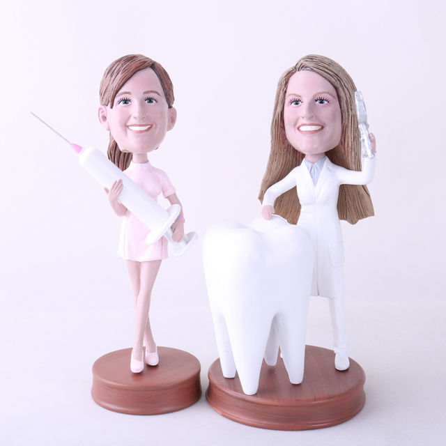 Picture of Custom Bobblehead Doll: Female Dentist & Nurse