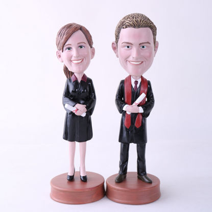 Immagine di Custom Bobblehead Doll: Couple Graduate