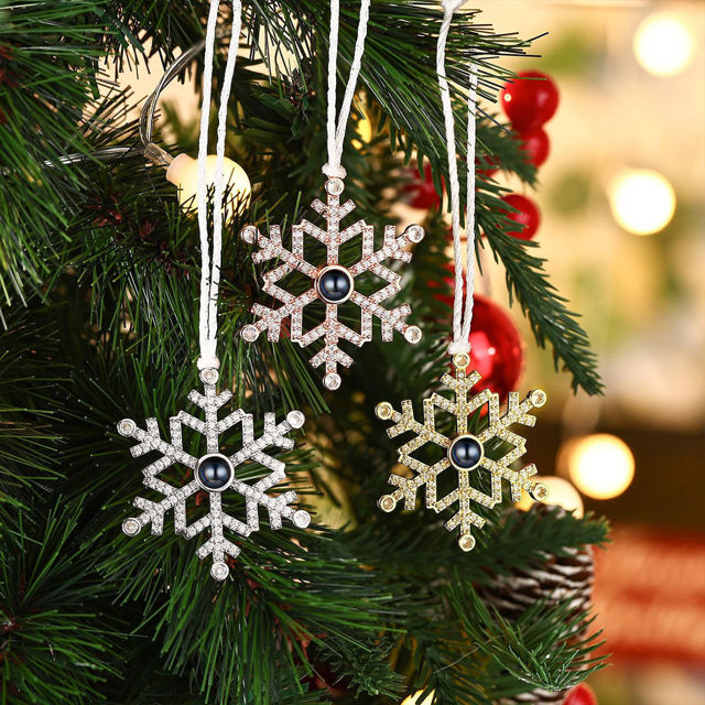 Picture of Personalized Photo Projection Crystal Christmas Ornaments - Christmas Gift