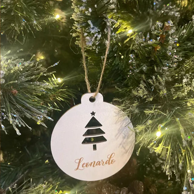 Picture of Personalized Wooden Christmas Ornament set - Family Christmas Ornament with Names - Circle Shaped Christmas Ornament
